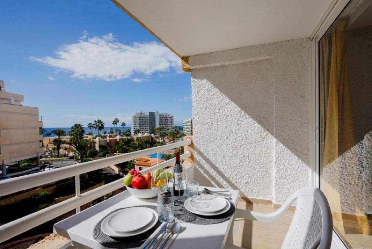 319 Modern Accommodation,Sea View, Wi Fi And Pool Playa de las Americas  Exterior photo